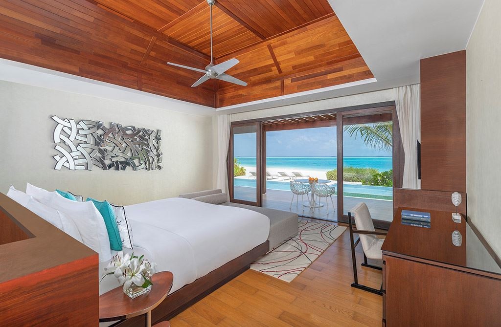 rooms-two-bedroom-beach-pool-pavilion