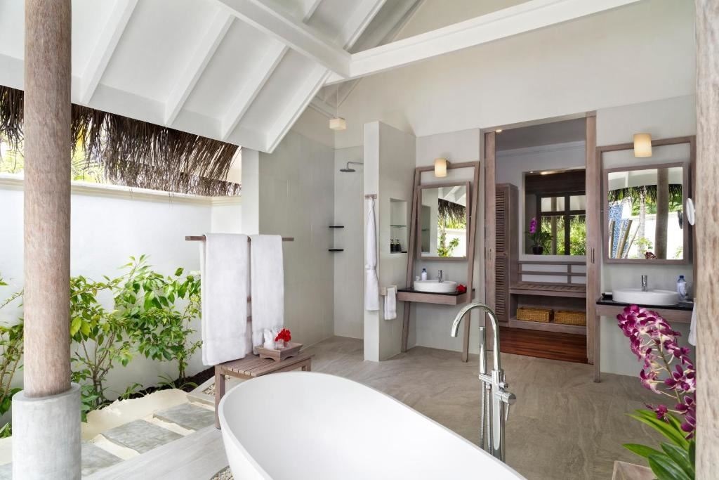rooms-two-bedroom-anantara-beach-pool-villa