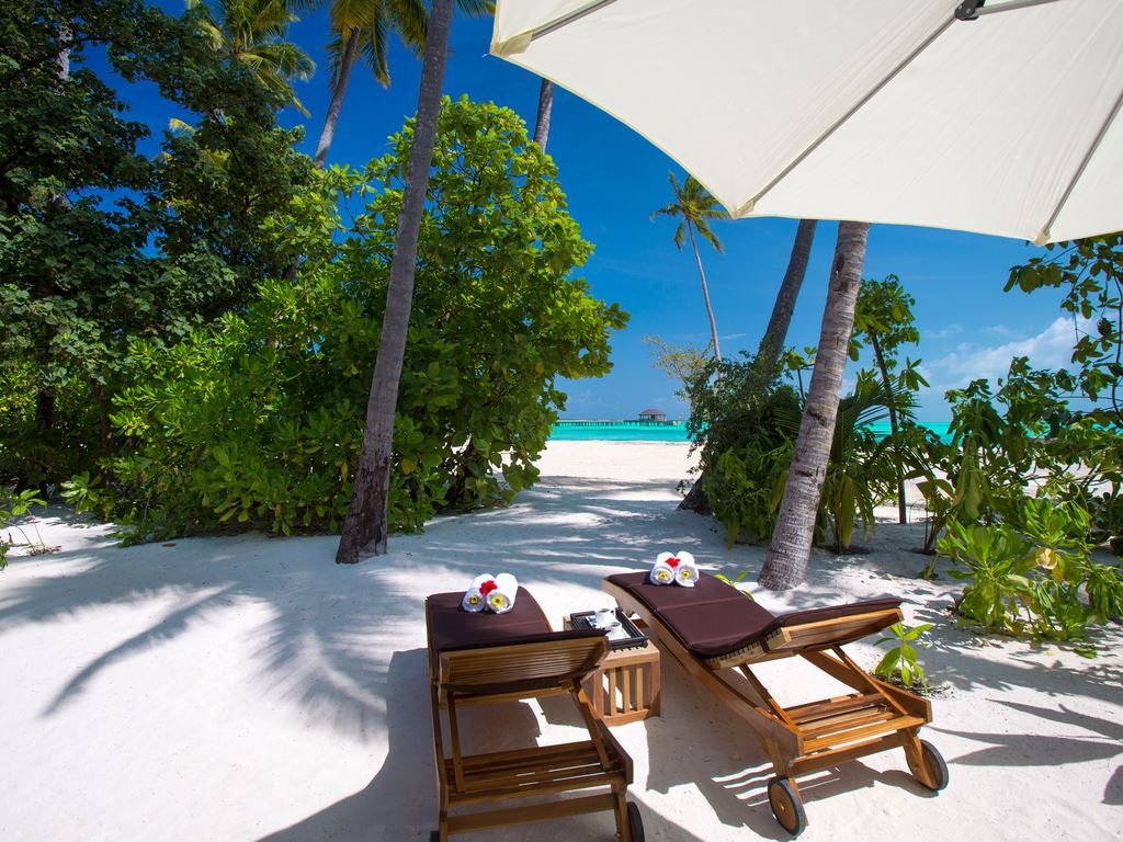 rooms-sunset-beach-villa
