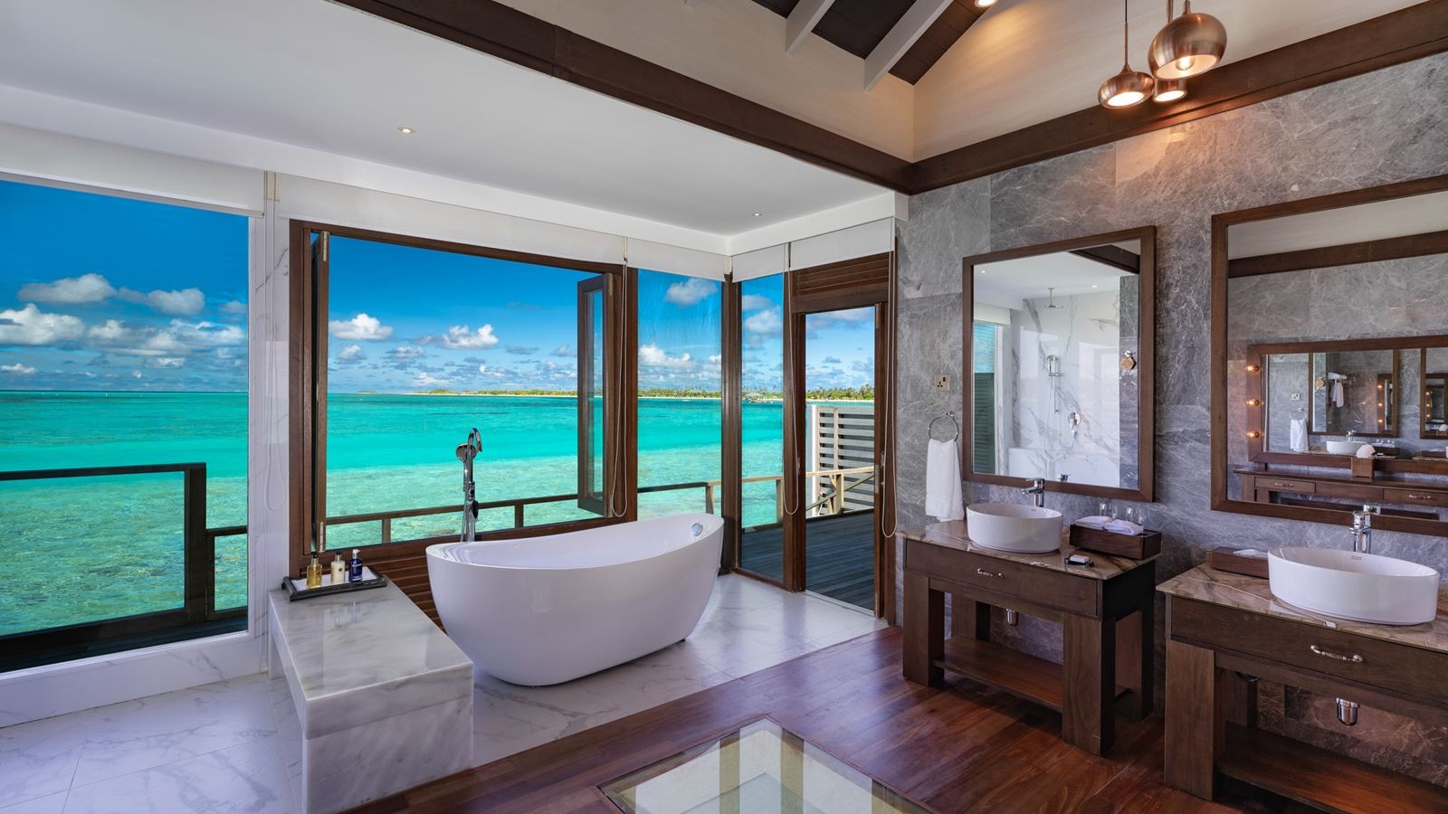 rooms-water-villa