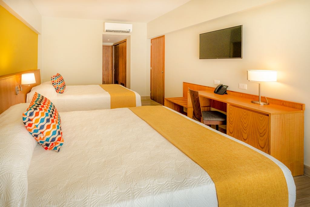 rooms-deluxe-double-room