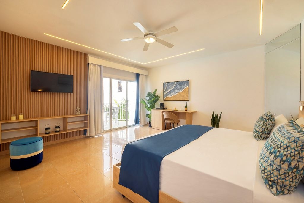rooms-double-front-ocean-view