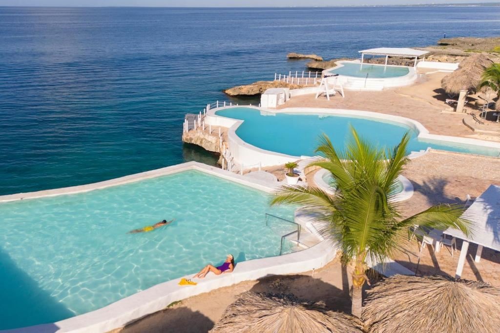 pools-pools