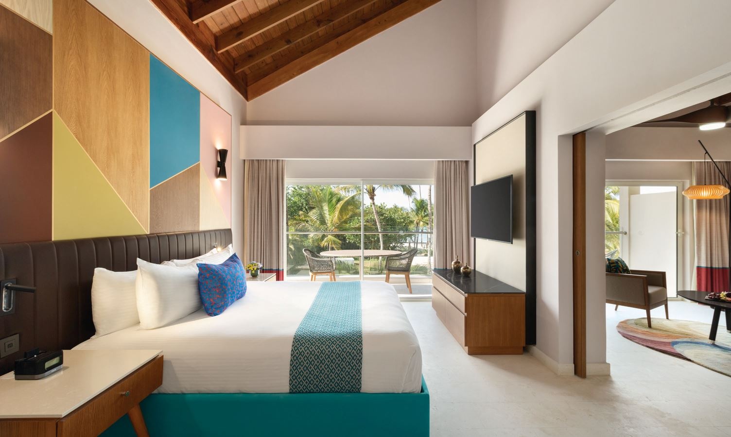 rooms-preferred-club-suite-garden-view