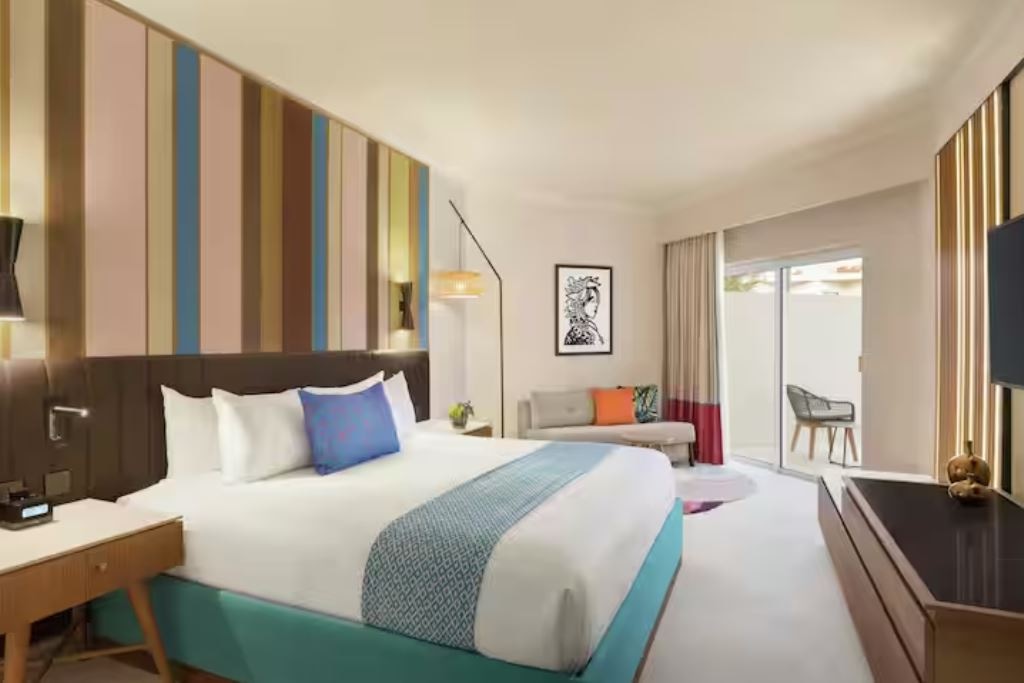 rooms-preferred-club-garden-view-1-king