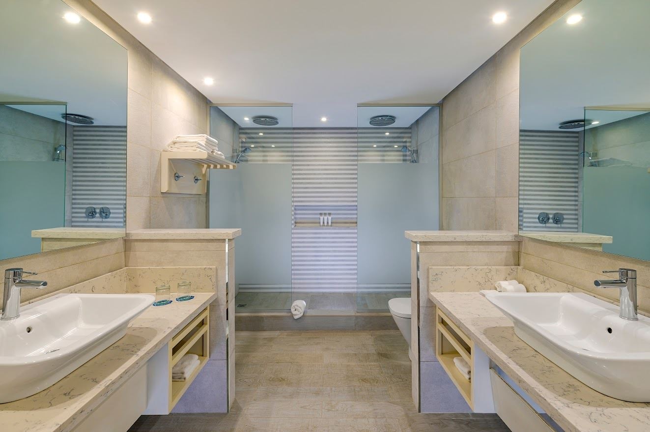rooms-privileged-romance-deluxe-junior-suite