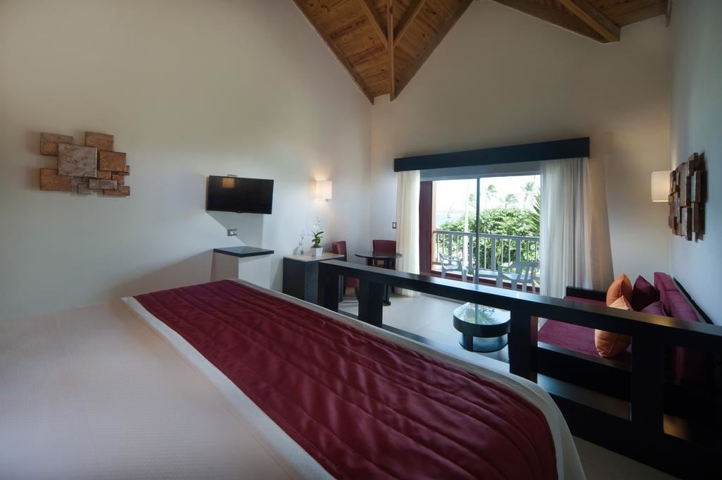 rooms-deluxe-suite