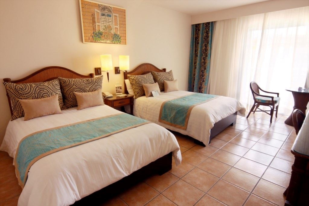 rooms-superior-room