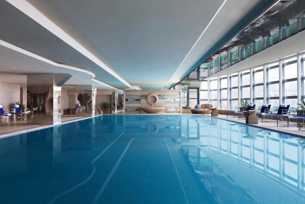 pools-indoor-pool
