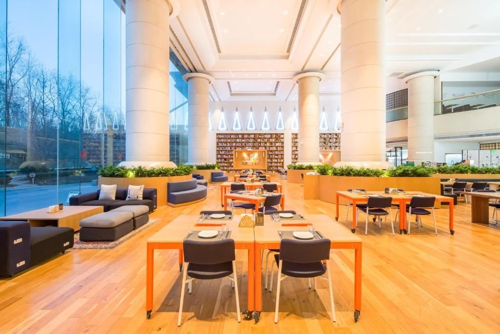 restaurants-funs-restaurant