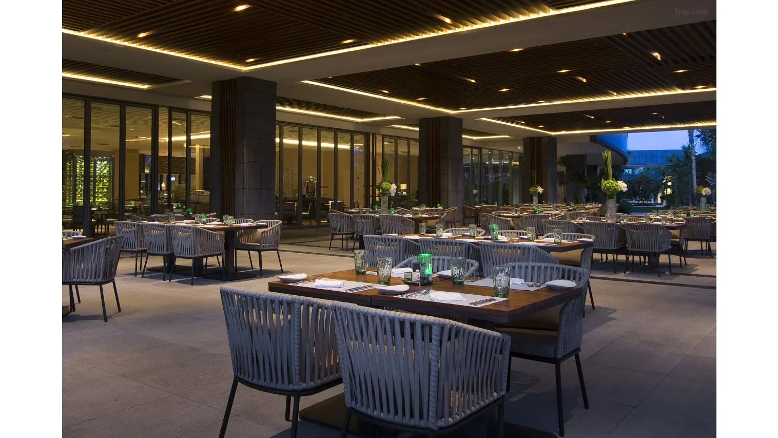 restaurants-restaurants