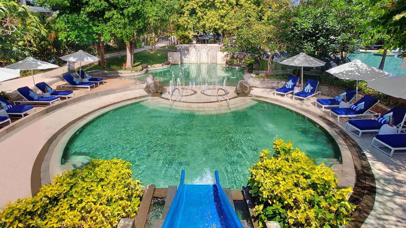 pools-outdoor-pool