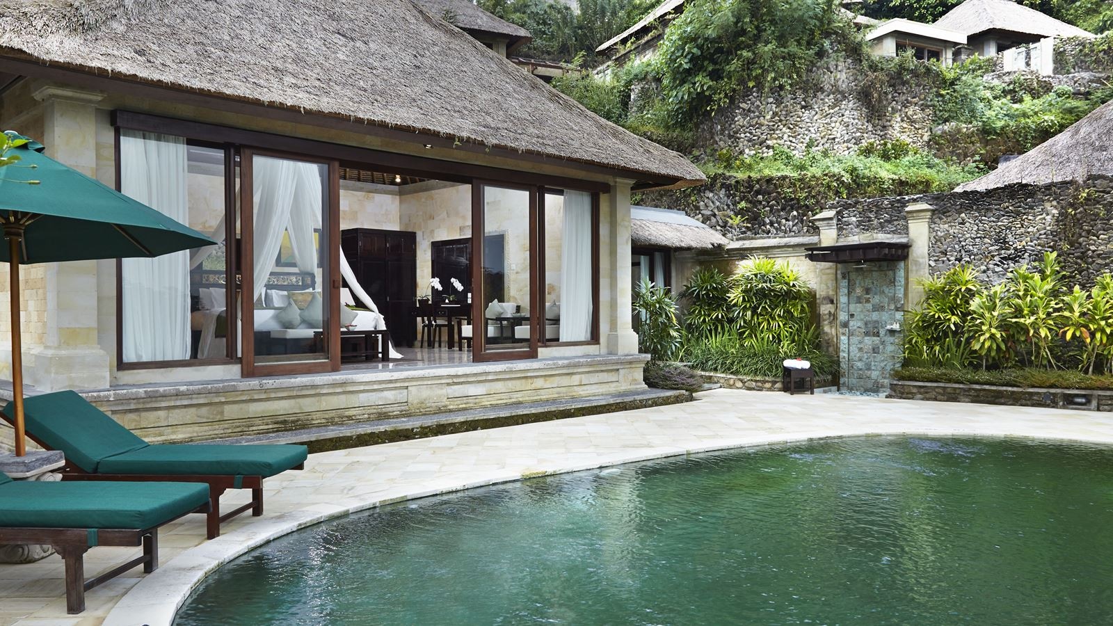 rooms-royal-pool-villa