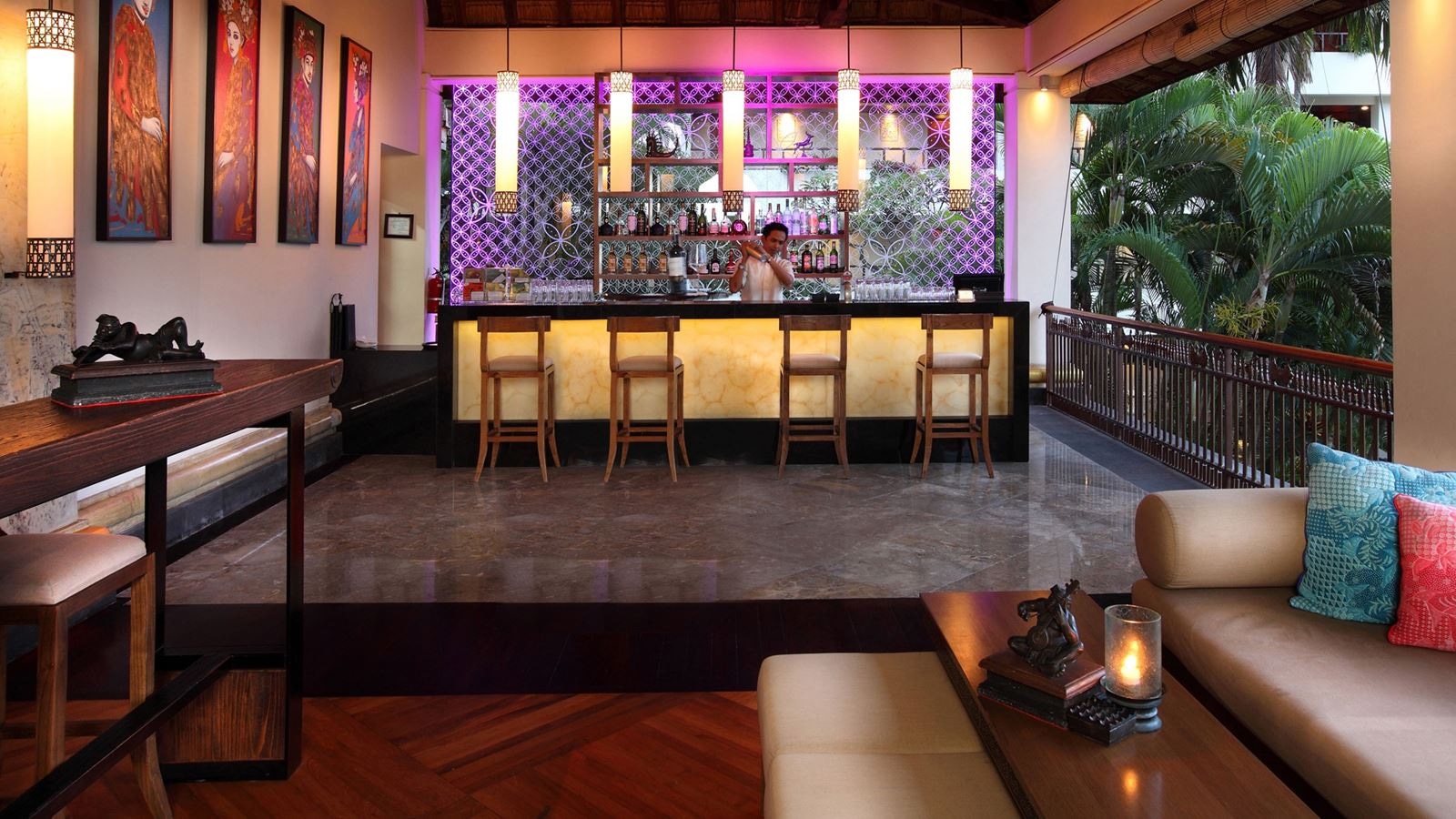 bars-the-lobby-bar