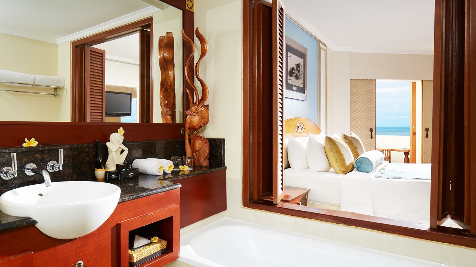 rooms-premier-ocean