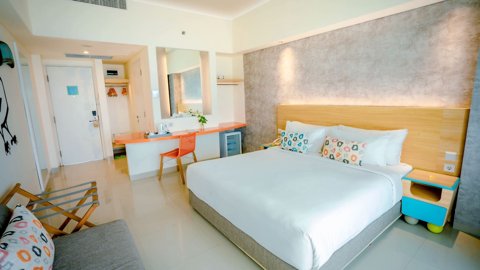 rooms-deluxe-courtyard