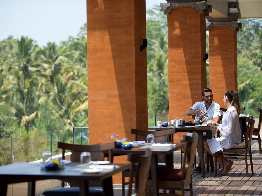 restaurants-the-puhu-restaurant