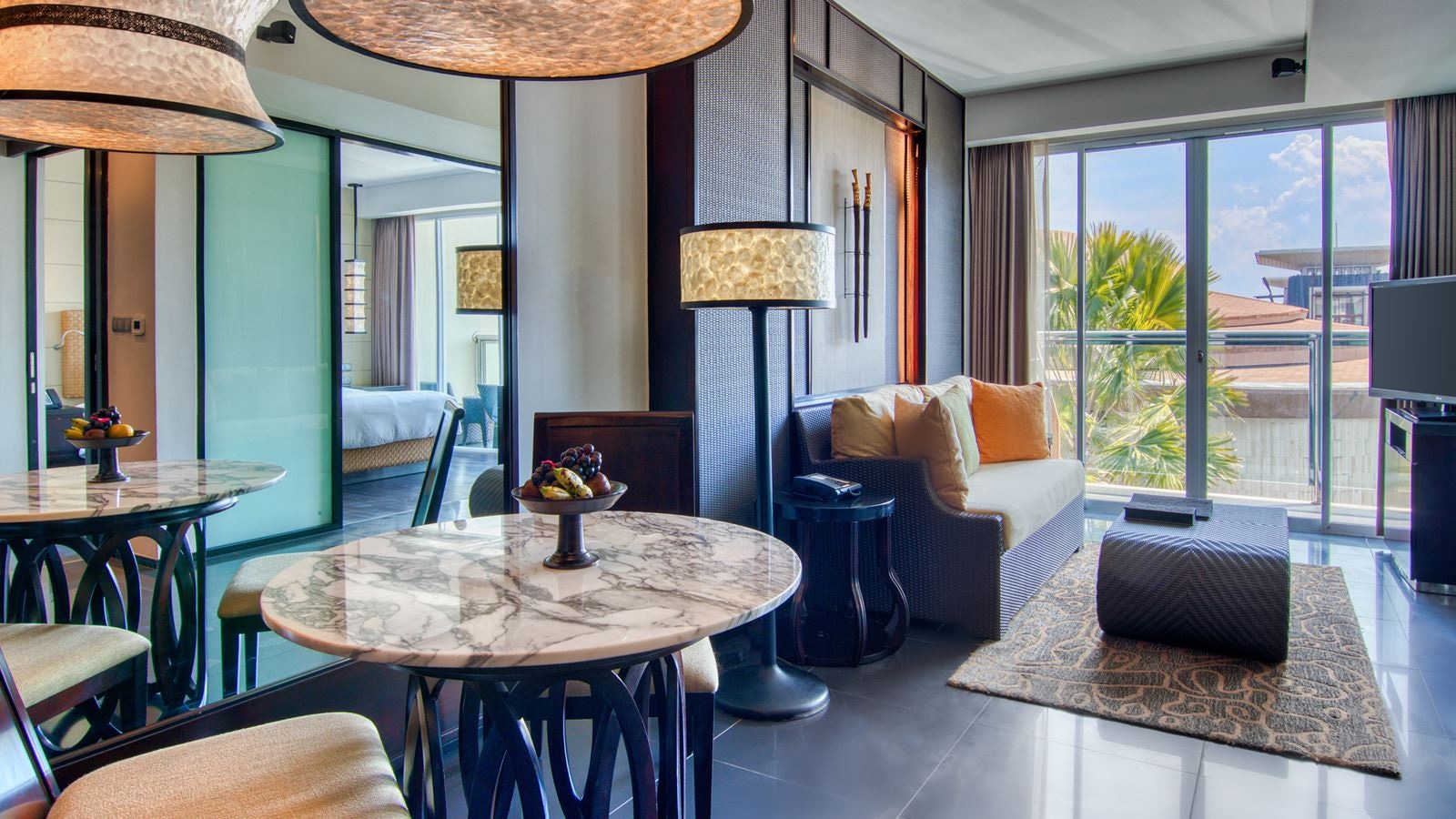 rooms-deluxe-suite