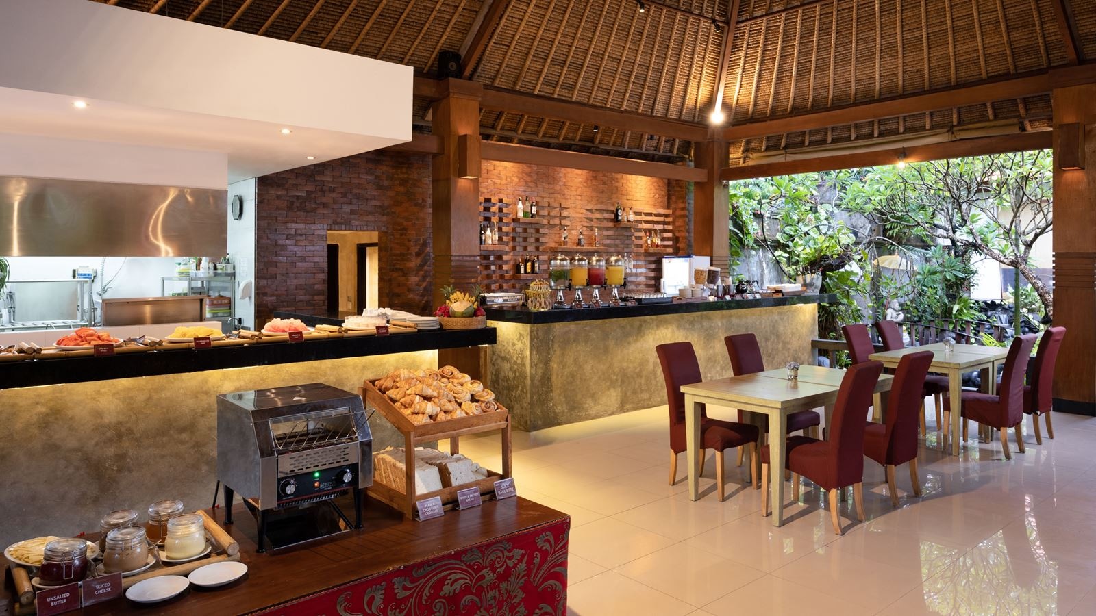 restaurants-dong-oman-cultural-dining