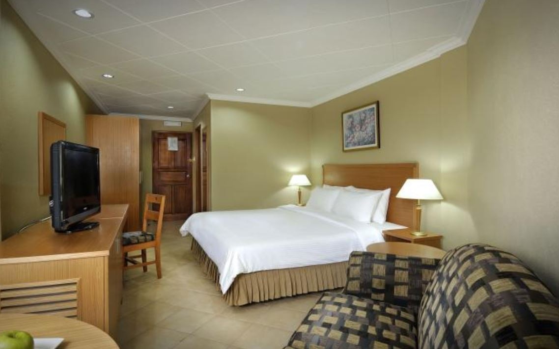 rooms-superior-room