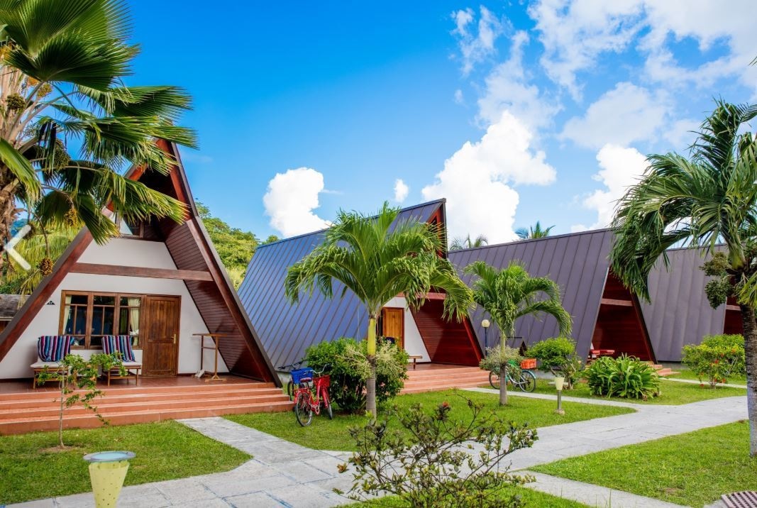 rooms-a-frame-beach-chalet