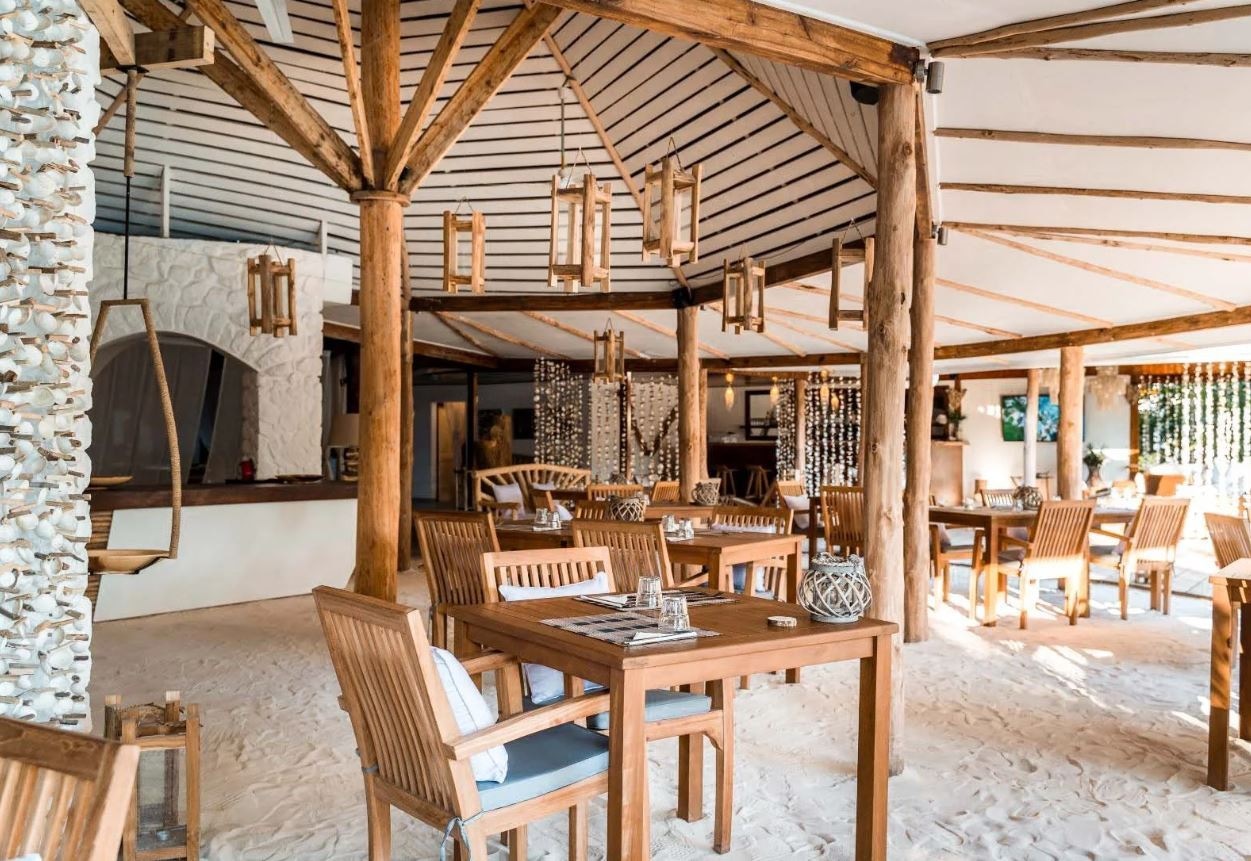 restaurants-restaurants