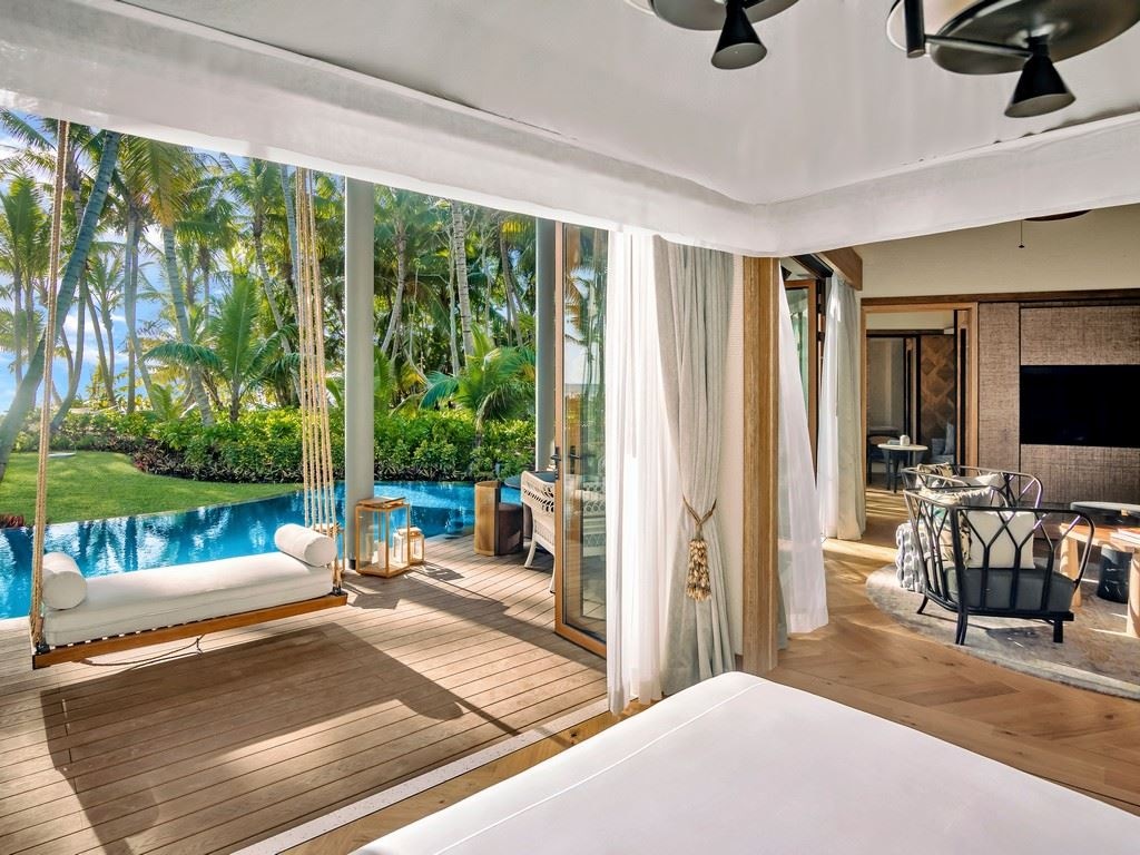 rooms-five-bedroom-eagle-ray-pool-villa