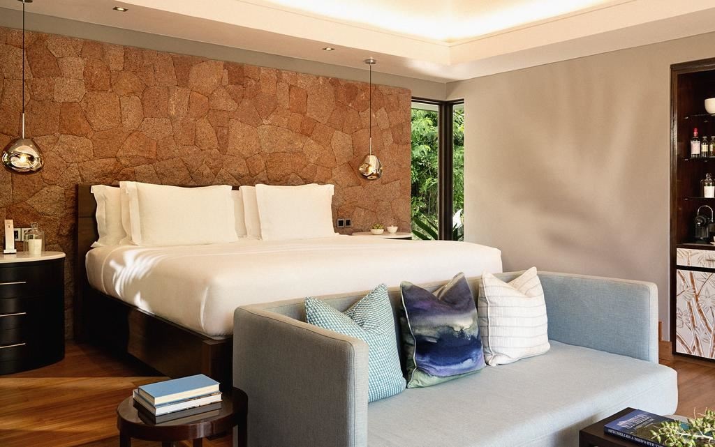 rooms-grand-hillside-garden-view-pool-villa