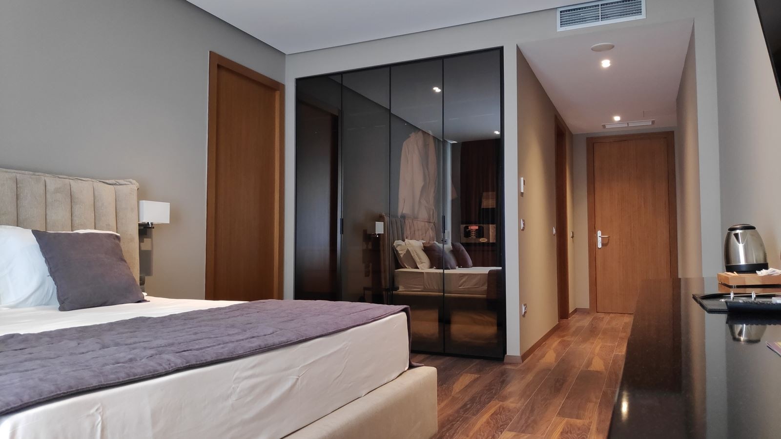 rooms-double-standard-room-balcony
