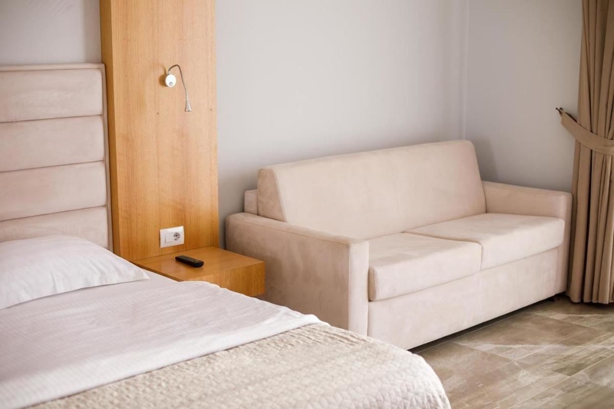 rooms-double-standard-room