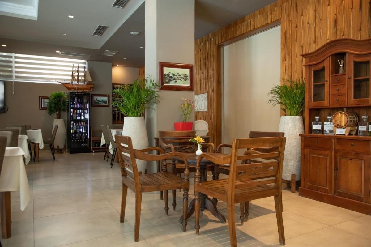 restaurants-main-restaurant