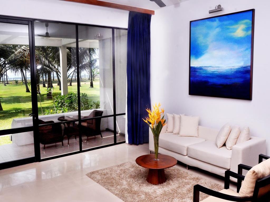 rooms-club-suite