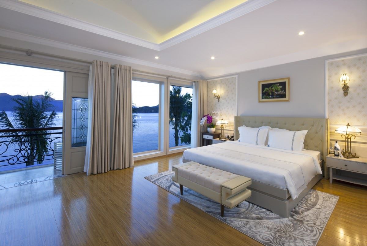 rooms-executive-suite-sea-view-child-without-extra-bed