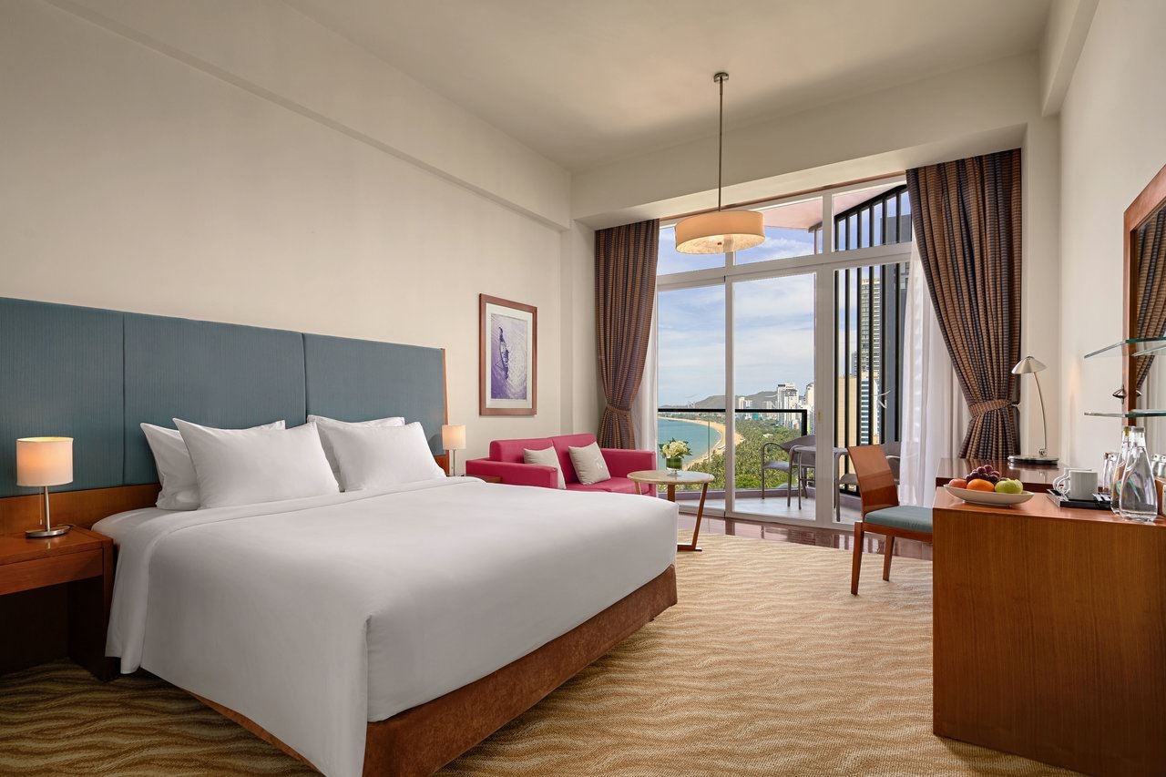 rooms-superior-room