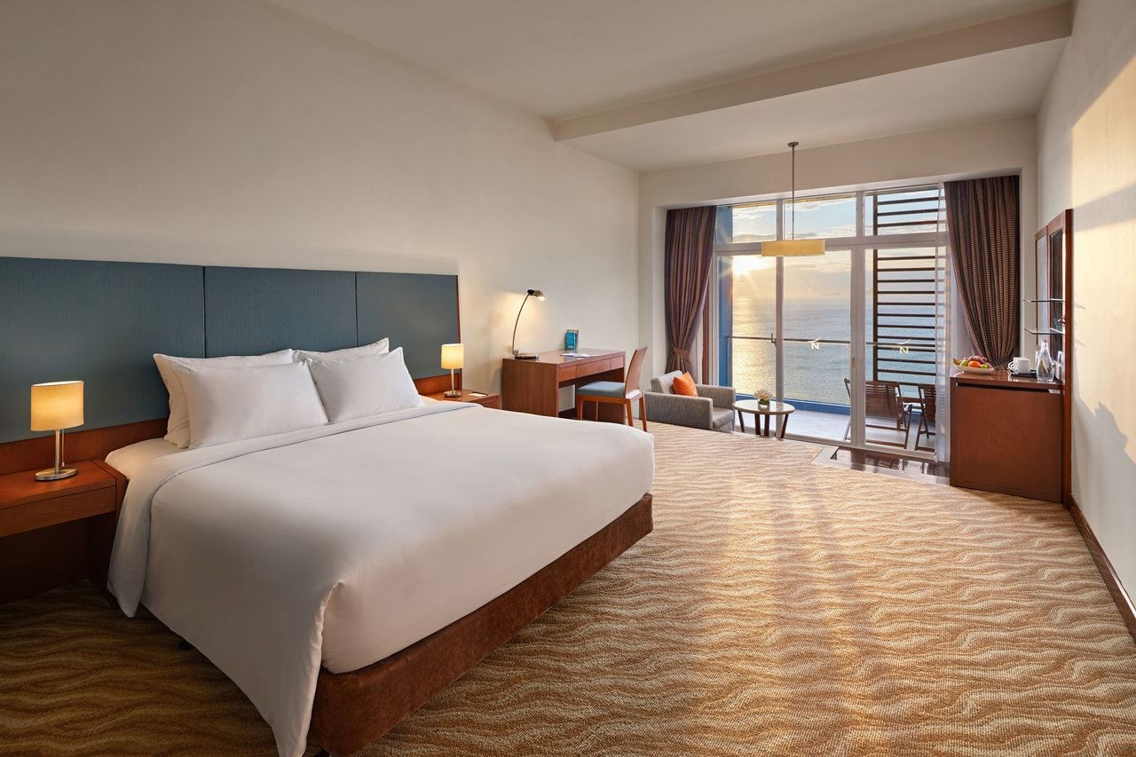 rooms-superior-oceanview-room