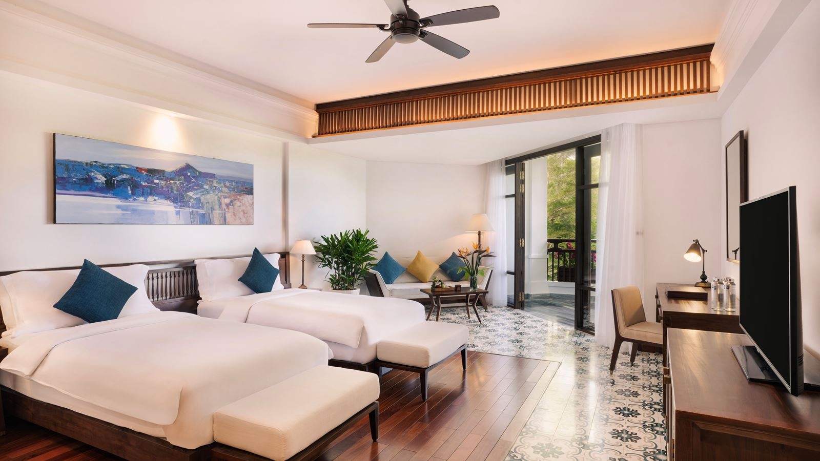 rooms-deluxe-room