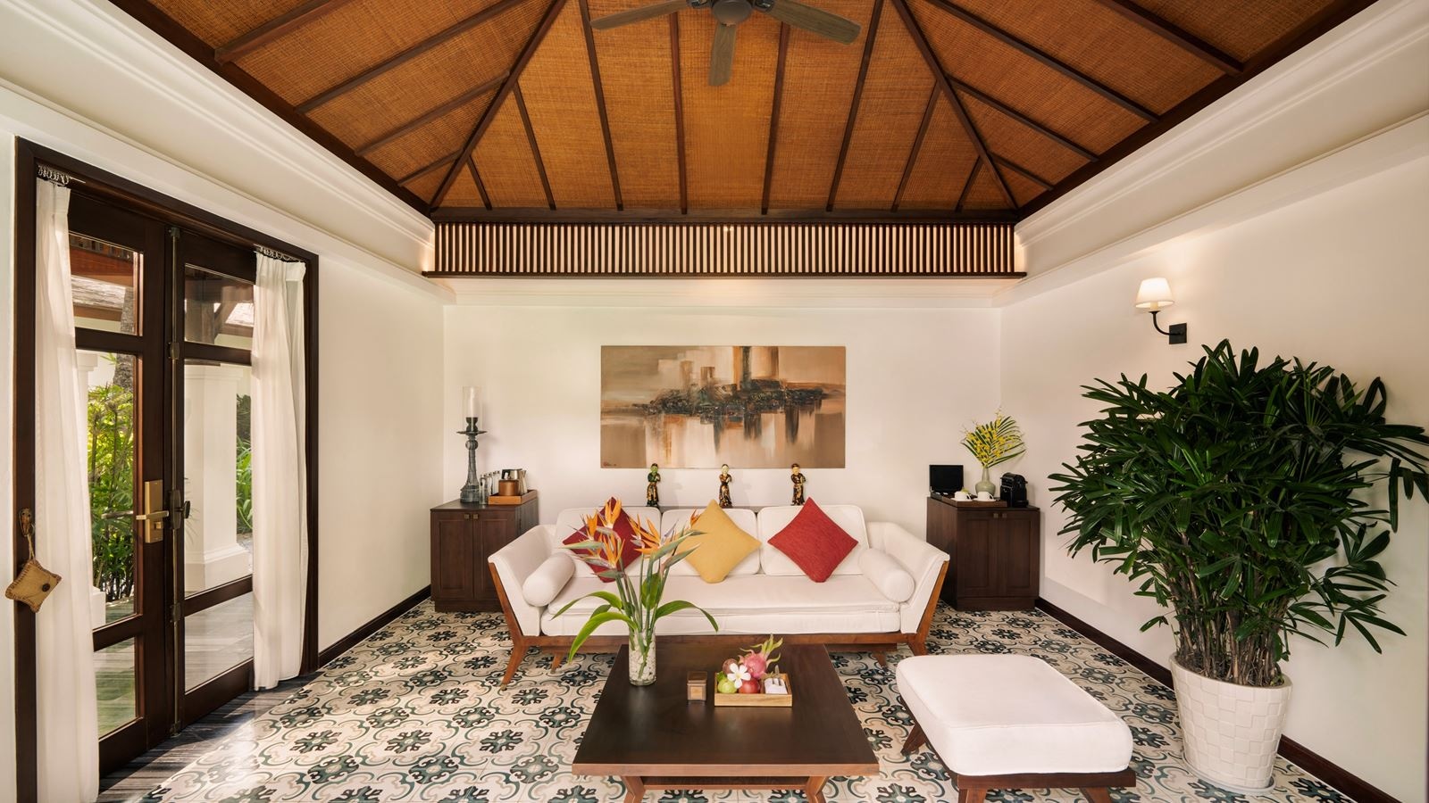 rooms-ocean-view-pool-villa