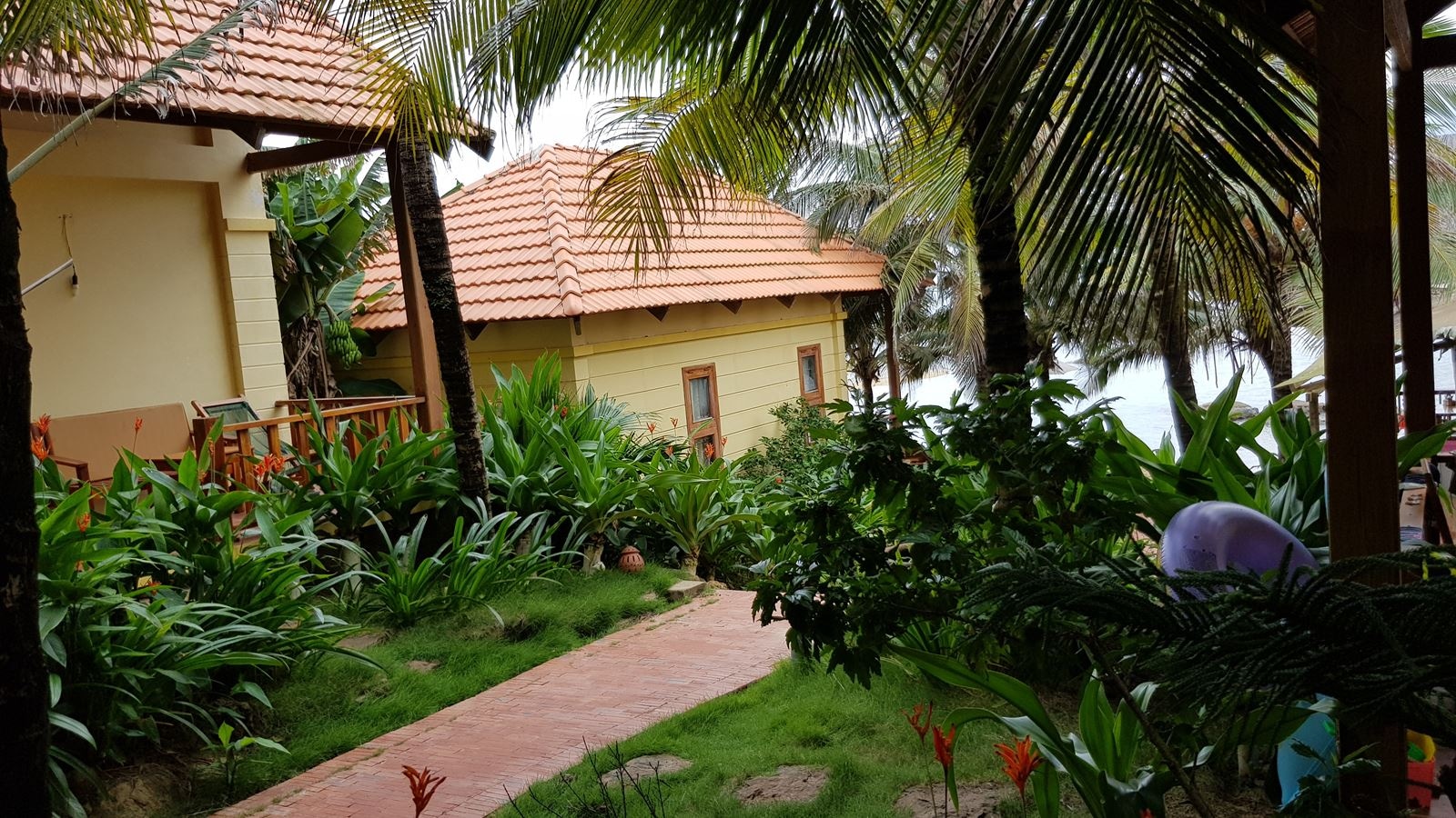 general-bungalow
