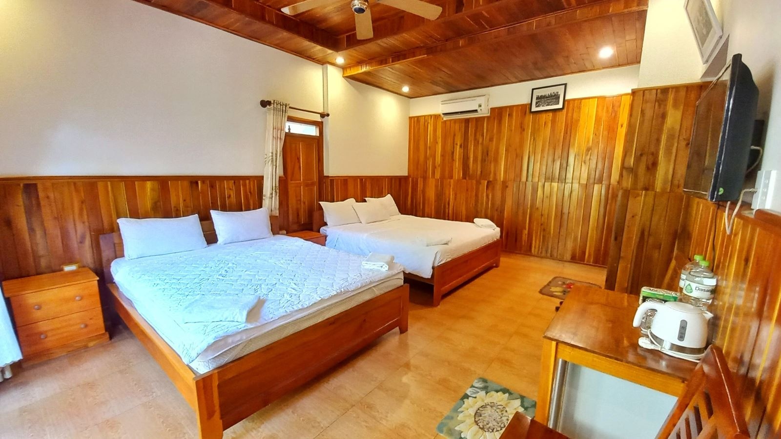 rooms-deluxe-family-roh-garden-view-with-terrace-no-extra-bed