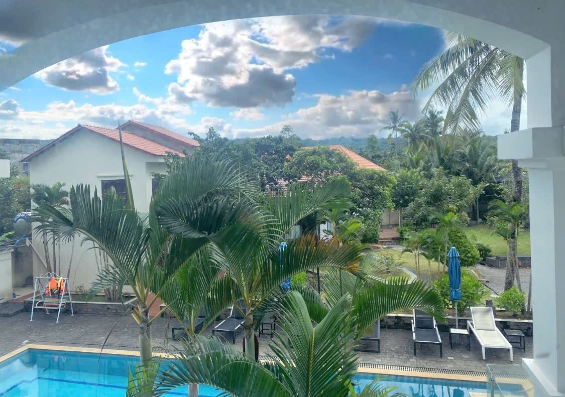 rooms-superior-pool-view-child-without-extra-bed