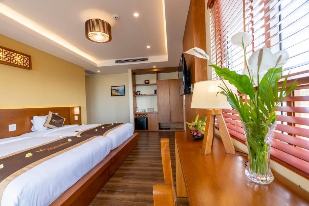 rooms-aroma-superior-sea-view-with-terrace-child-without-extra-bed