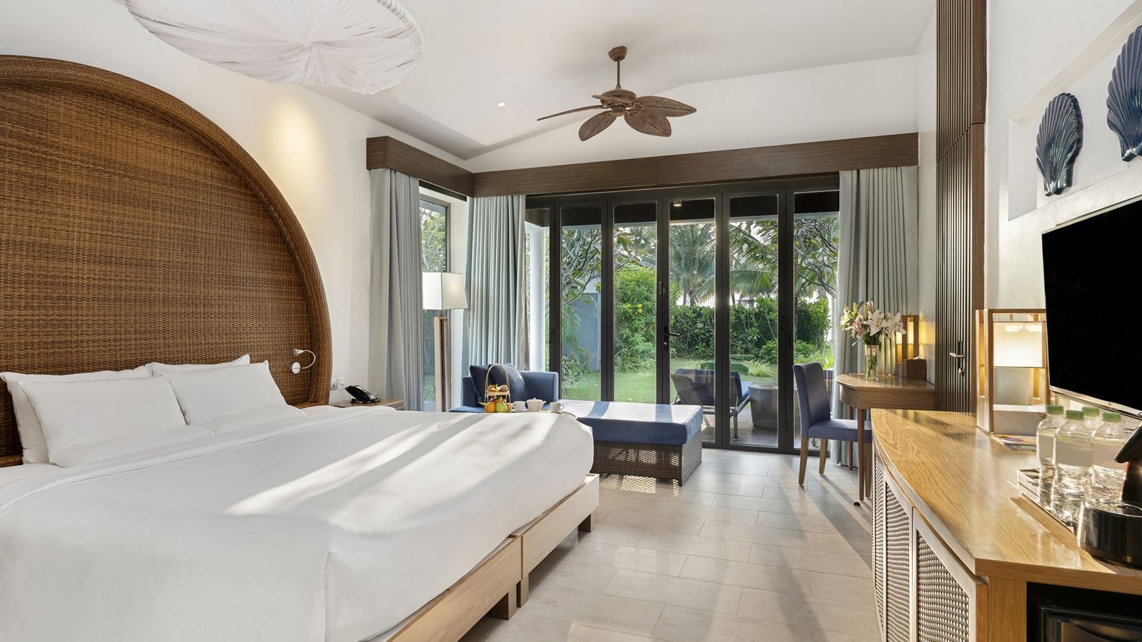 rooms-deluxe-bungalow-with-pool-child-without-extra-bed