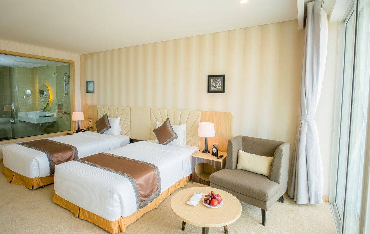 rooms-deluxe-twin-with-balcony-child-without-extra-bed