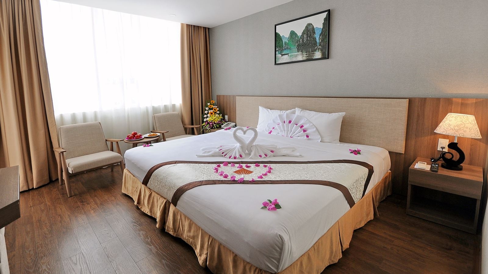 rooms-senior-room