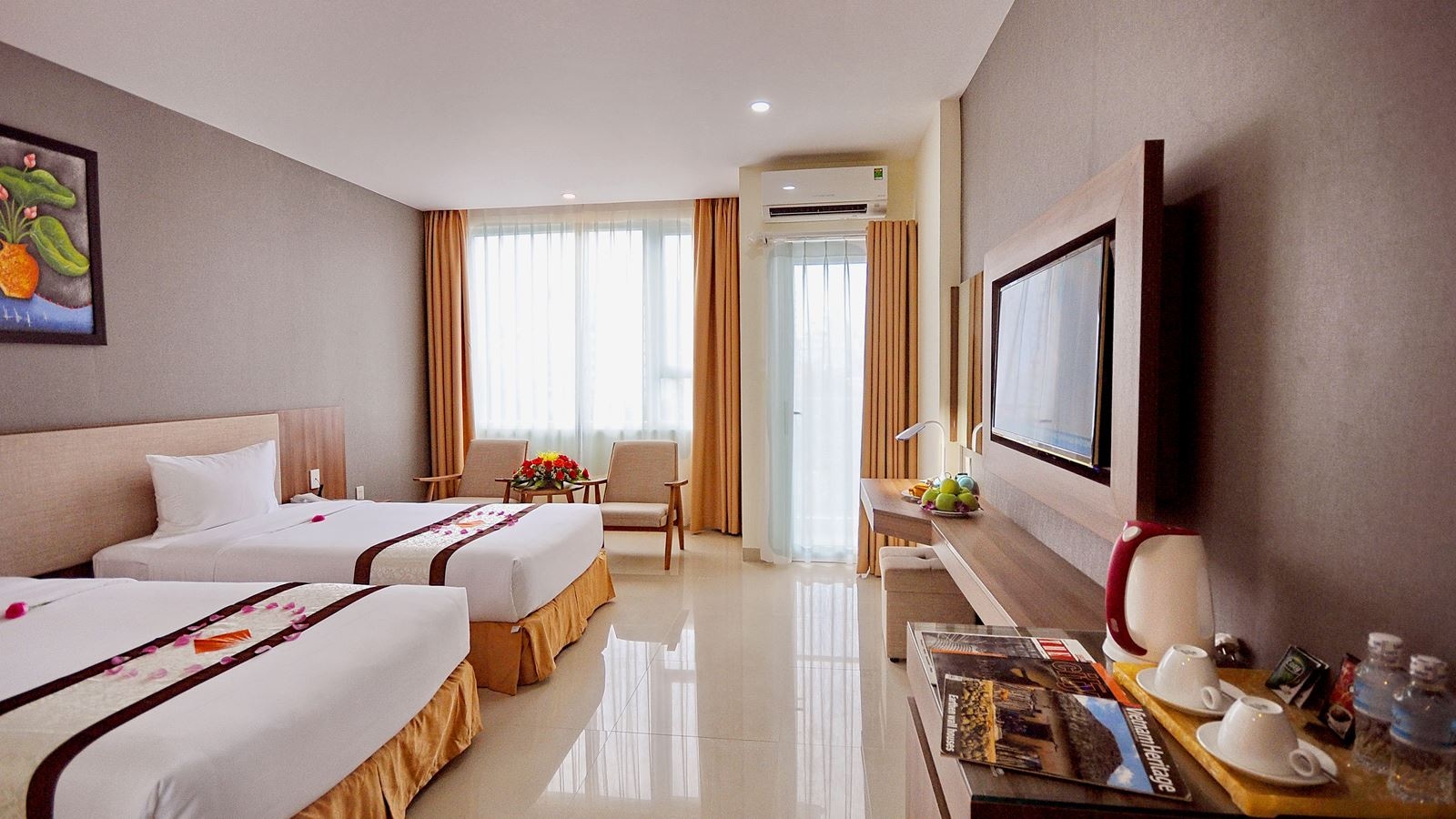 rooms-deluxe-mountain-view-balcony-child-without-extra-bed