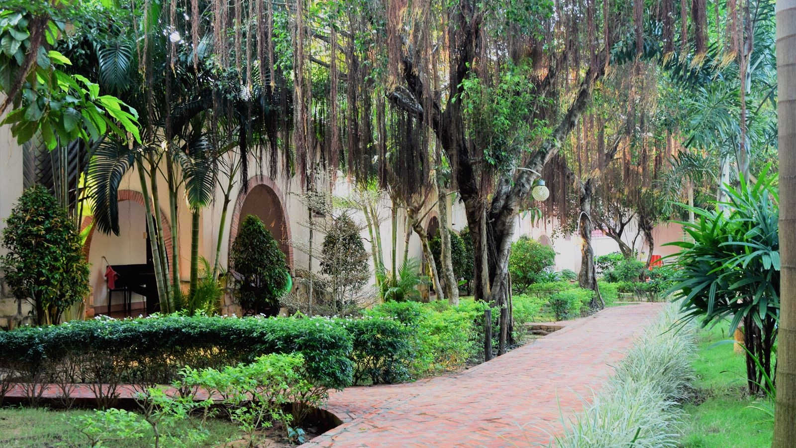 rooms-family-bungalow