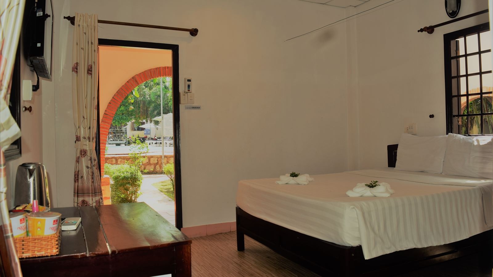 rooms-standard-bungalow