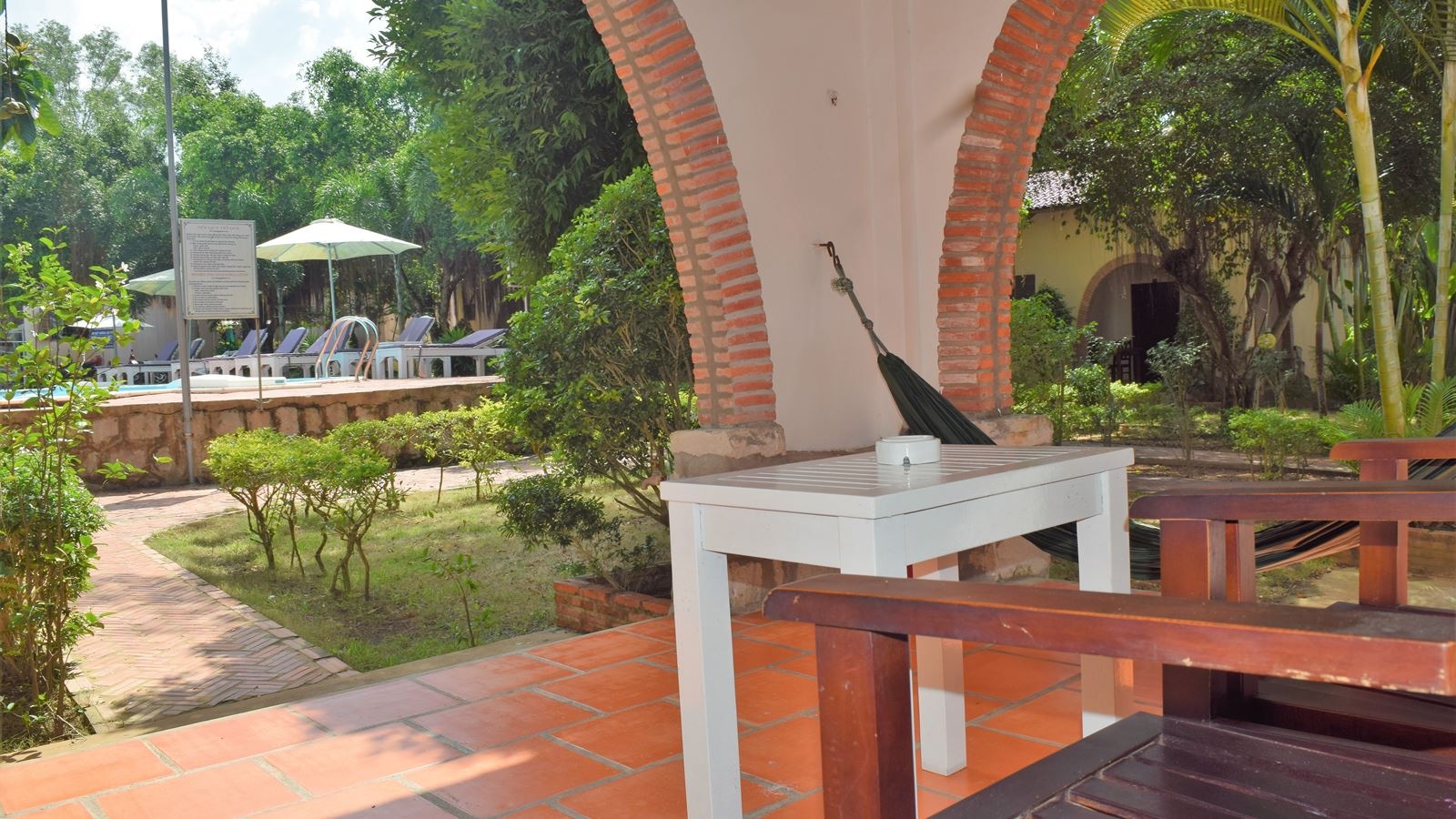 rooms-standard-bungalow