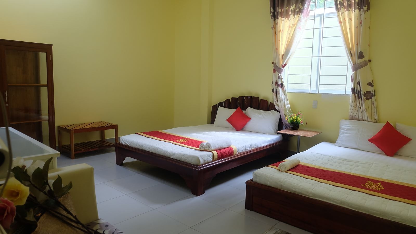rooms-bungalow-deluxe-family-garden-view-with-terrace