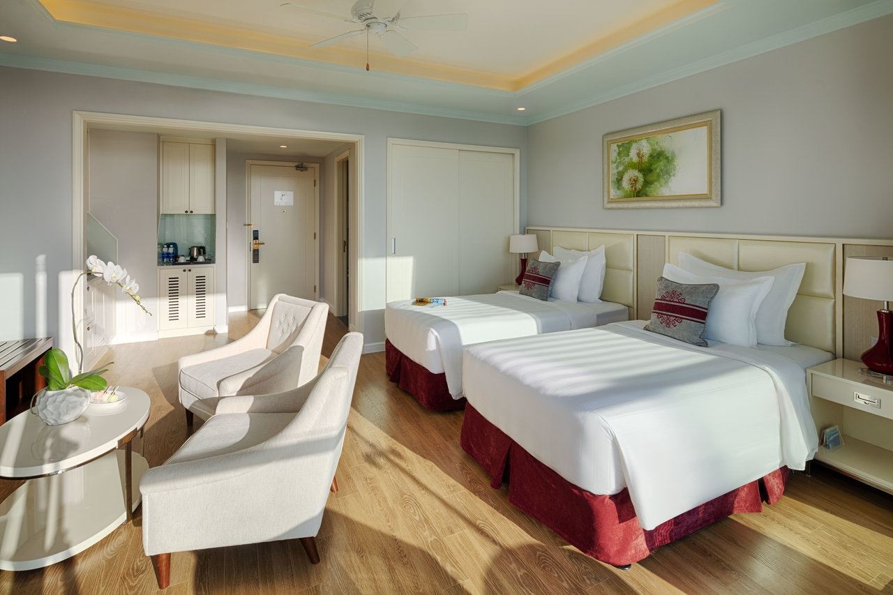 rooms-studio-city-view-child-without-extra-bed